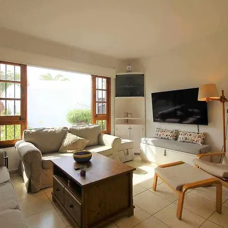 Casa Barbara En Playa Bastian Costa Teguise