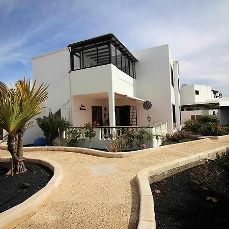 Casa Bárbara En Playa Bastián Apartamento